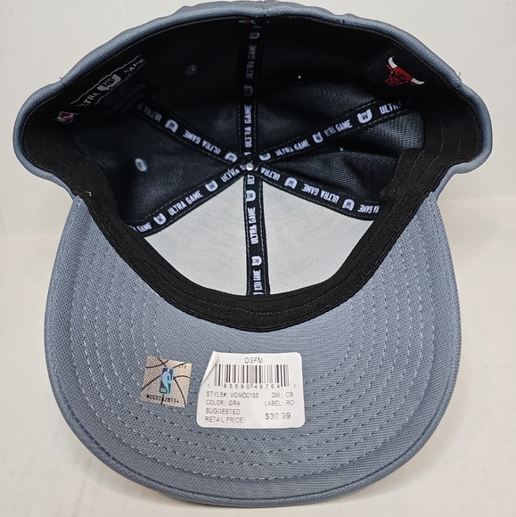 Chicago Bulls NBA USA Flag Ultra Game Grey Hat Cap One Size Fits Most NEW NWT - Picture 5 of 5